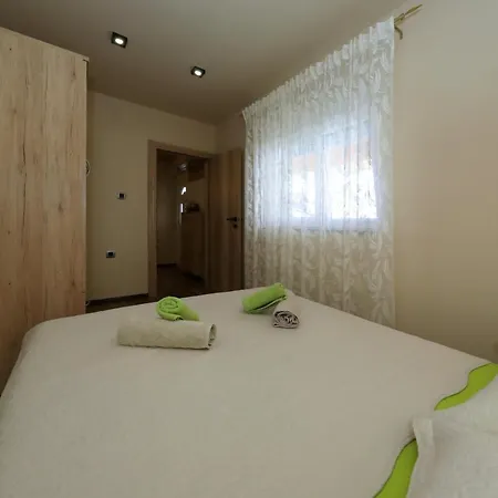 Apartman Zara Задар