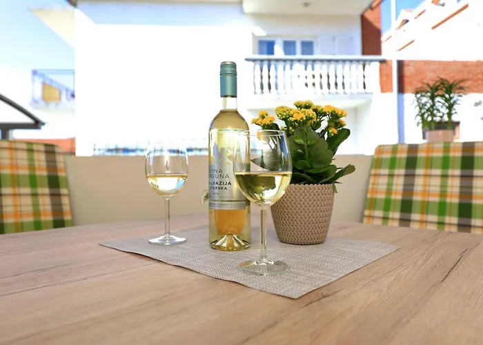 Apartman Zara Διαμέρισμα *